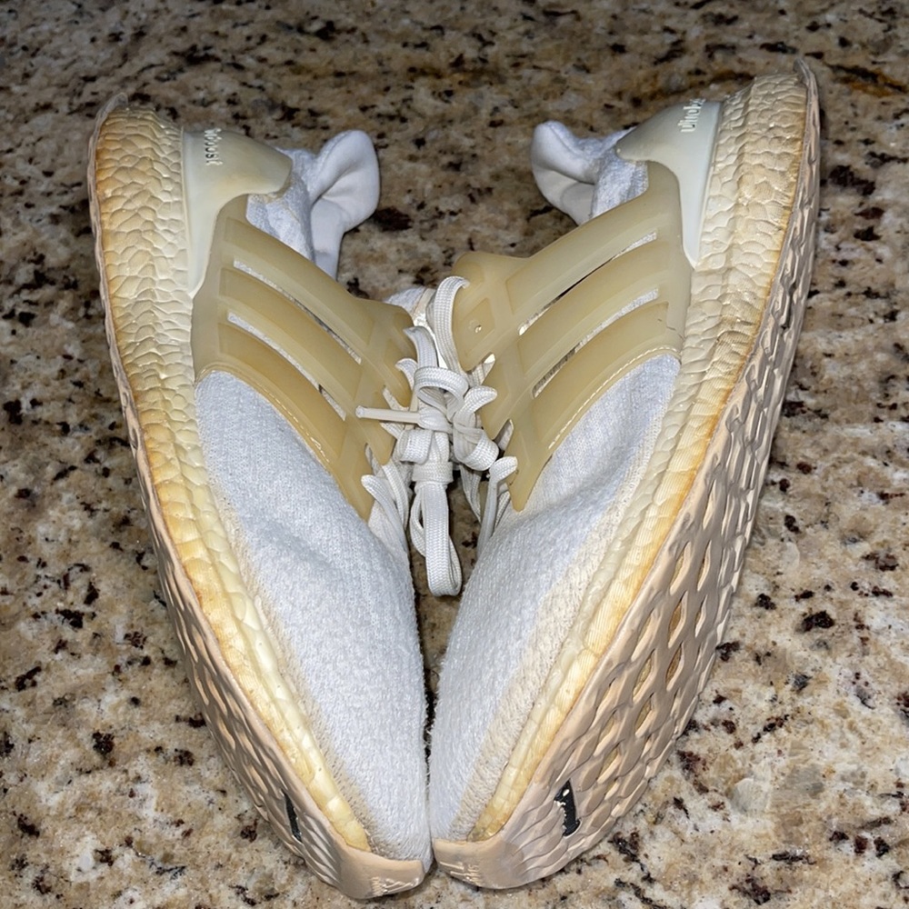 🌟Adidas UltraBoost - Picture 7 of 9